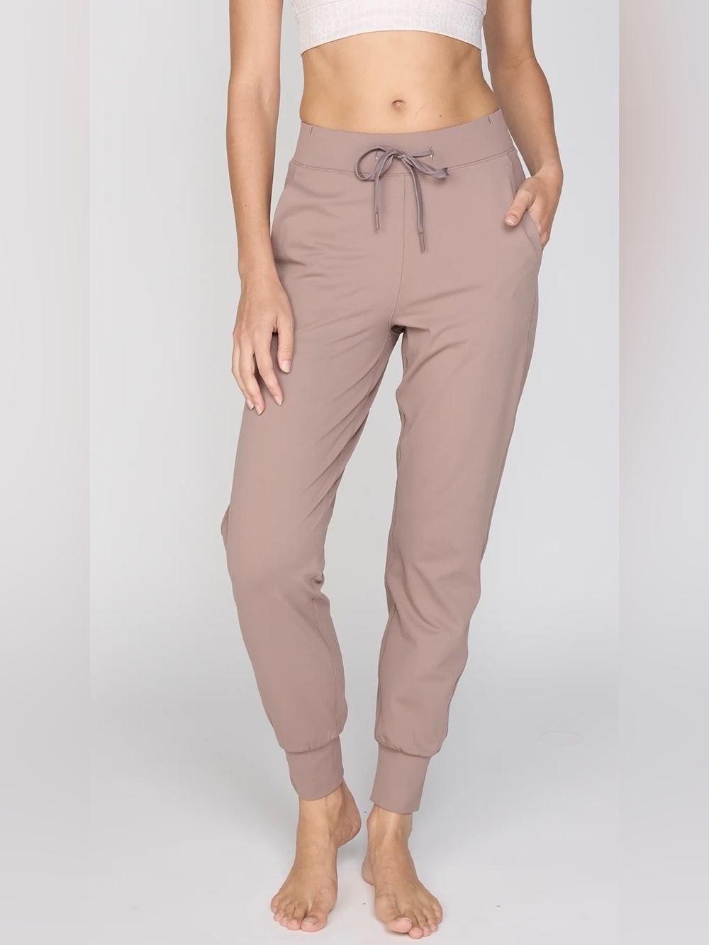 Gottex Studio Daily Jogger Athletic Pants Schroom Tan color Small